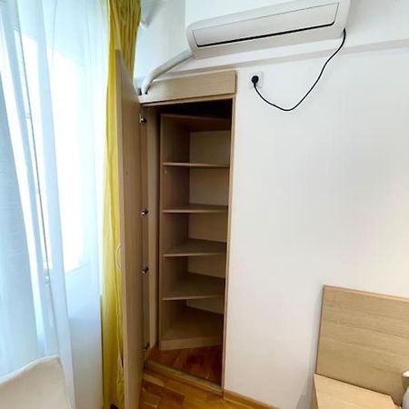 Boutique Apartment In The Bucharest City Center Bagian luar foto